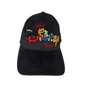 Walt Disney‎ World Winnie the Pooh Black Embroidered Hat